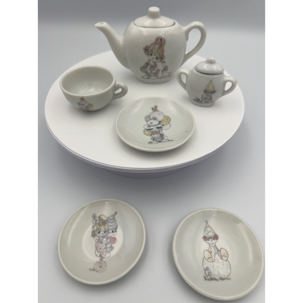Vintage 1985 Precious Moments Miniature Porcelain Tea Set 6 Piece White Pastel